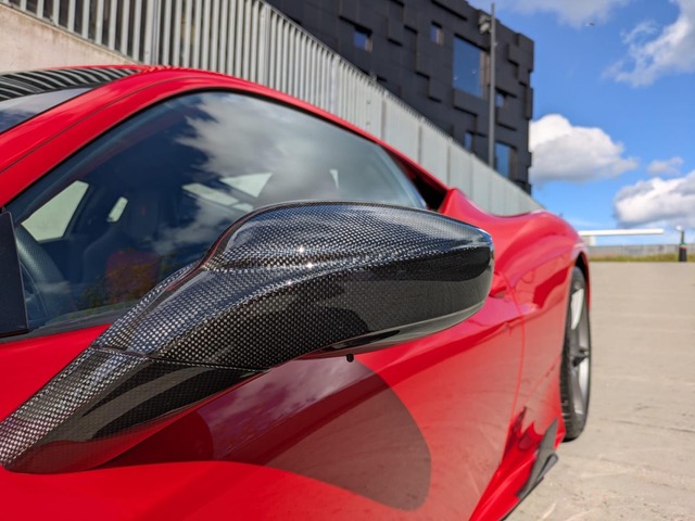 Ferrari 458 Speciale thumbnail 7