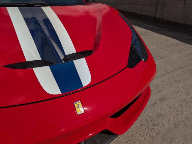 Ferrari 458 Speciale thumbnail 9